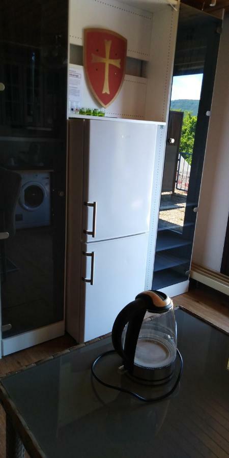 Appartement Bames Badurach Metzingen Stuttgart à Bad Urach Extérieur photo